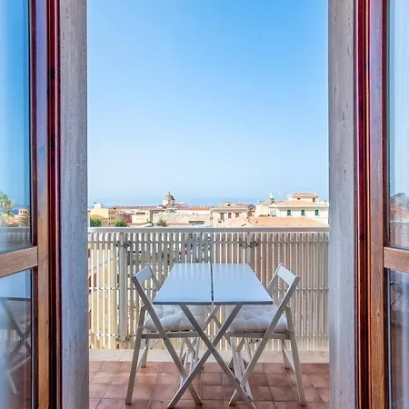 View Flat Apartment *