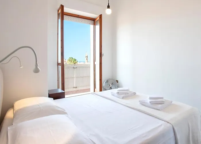 アパート View Flat